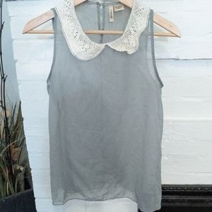 Passport Women's Size Small Tank Top with Collar